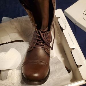 Steve Madden Troopa Boots